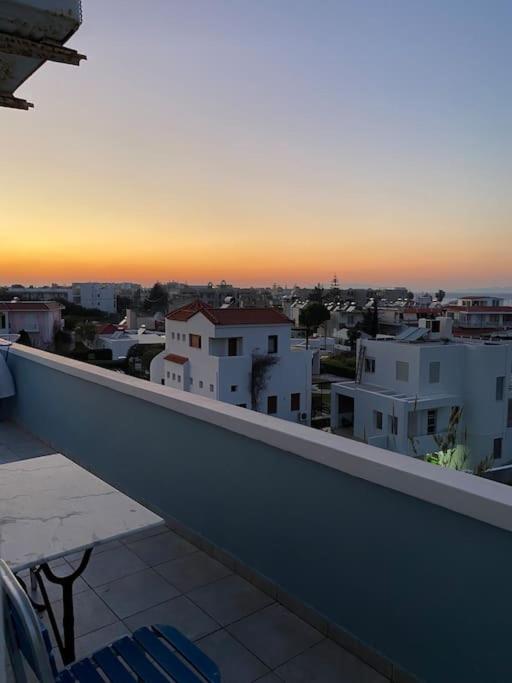 Megat Seaview And Seaside Apartments Ialisos Exterior foto